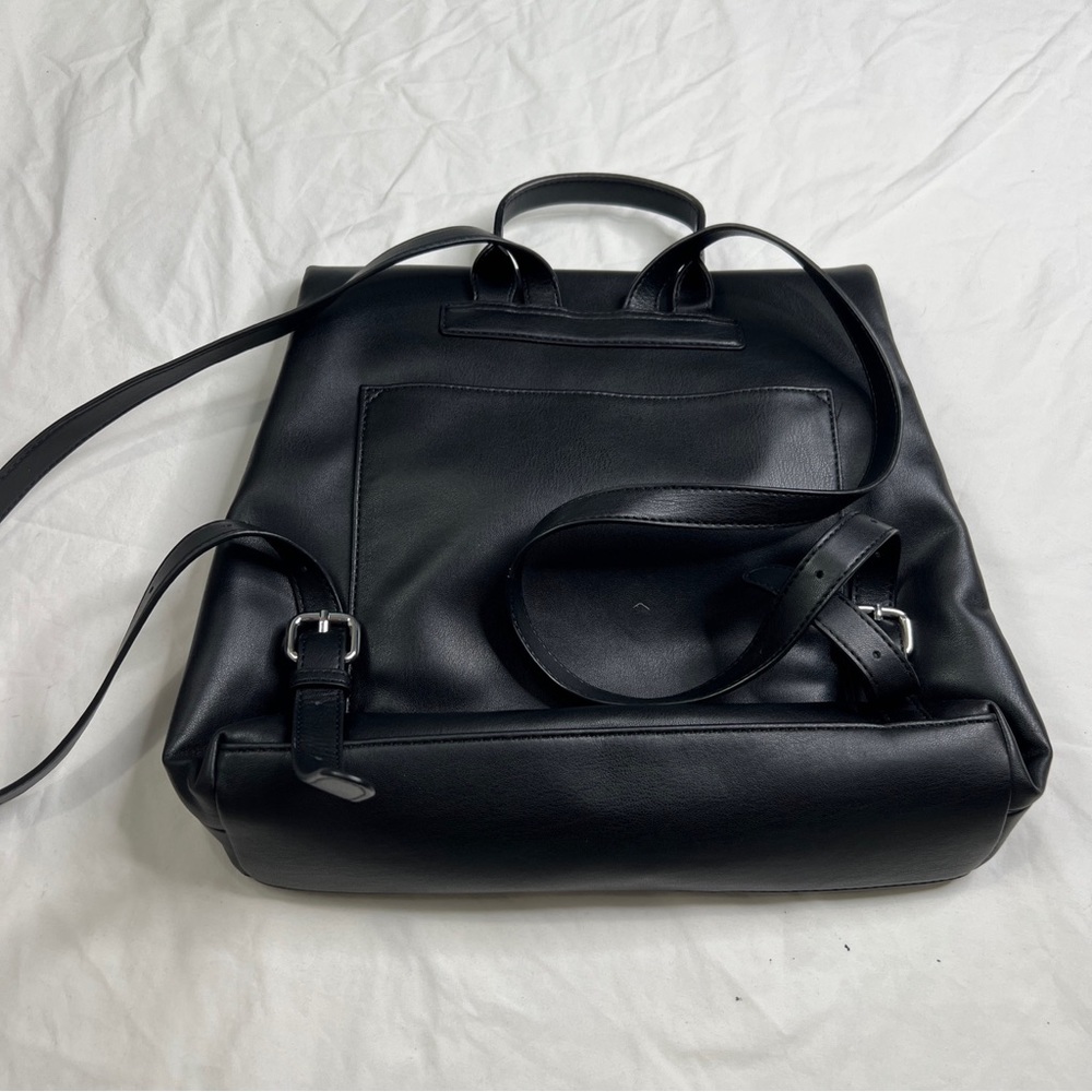 Dkny Multipurpose Big Logo Statement Backpack, Bl… - image 2